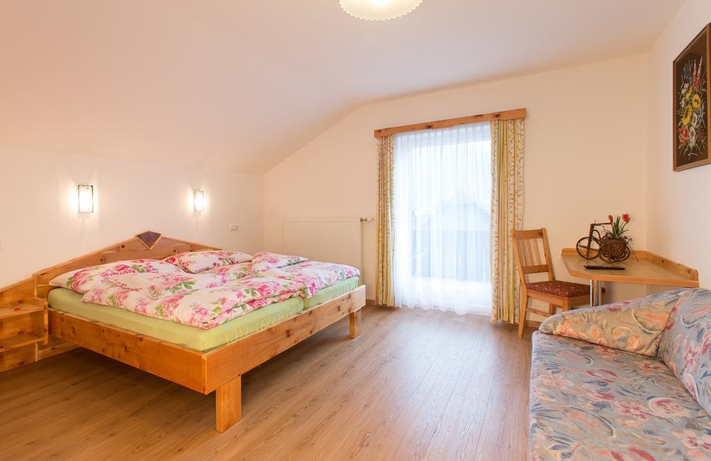 Haus Moser Wörschach Стая снимка